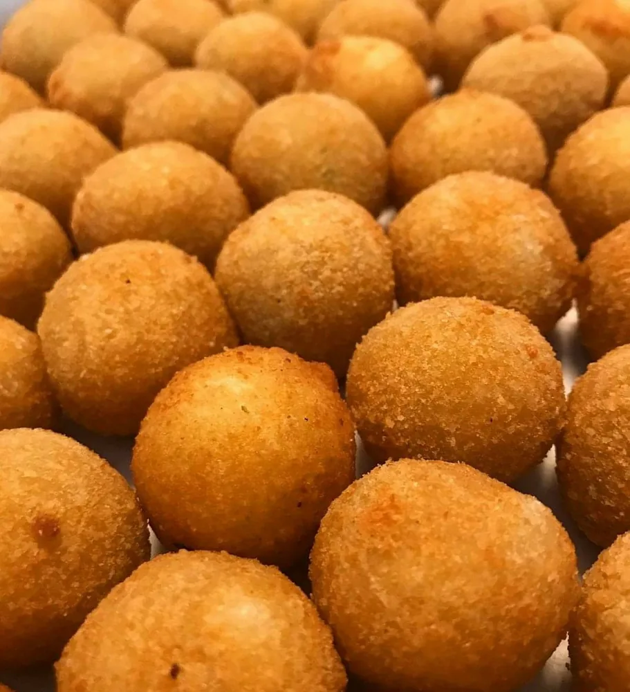 Coxinhas artesanais em close